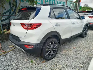 Nouveau Kia Stonic 2025 Blanc