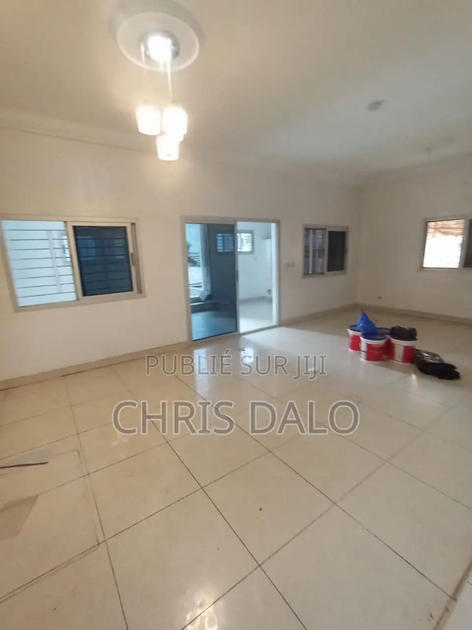 4chbre Villa dans Dalo, Bingerville à Louer