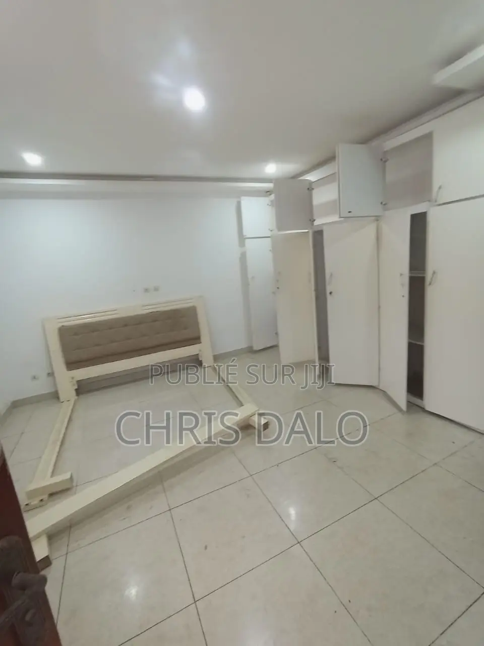 4chbre Villa dans Dalo, Bingerville à Louer