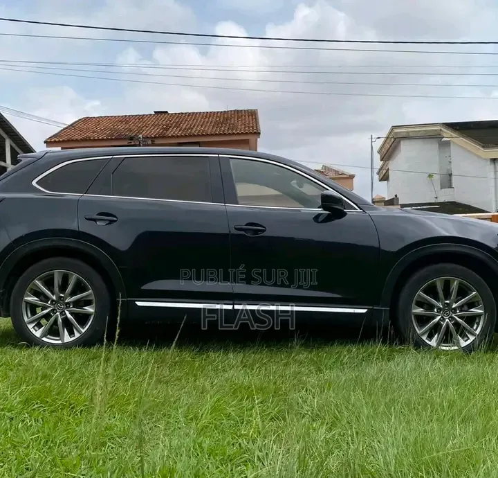 Nouveau Mazda CX-5 2023 Noir