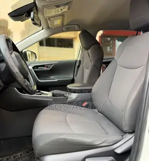 Toyota RAV4 XLE AWD 2020 Blanc
