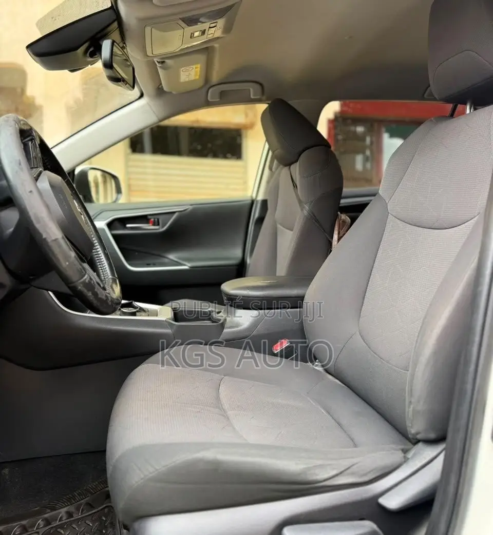 Toyota RAV4 XLE AWD 2020 Blanc