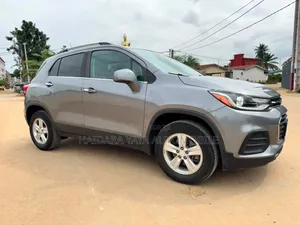 Chevrolet Trax 2020 Gris