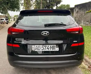 Hyundai Tucson SE 2021 Noir