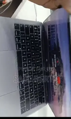 Nouveau Apple MacBook Air 8GB Intel Core i5 SSD 256GB
