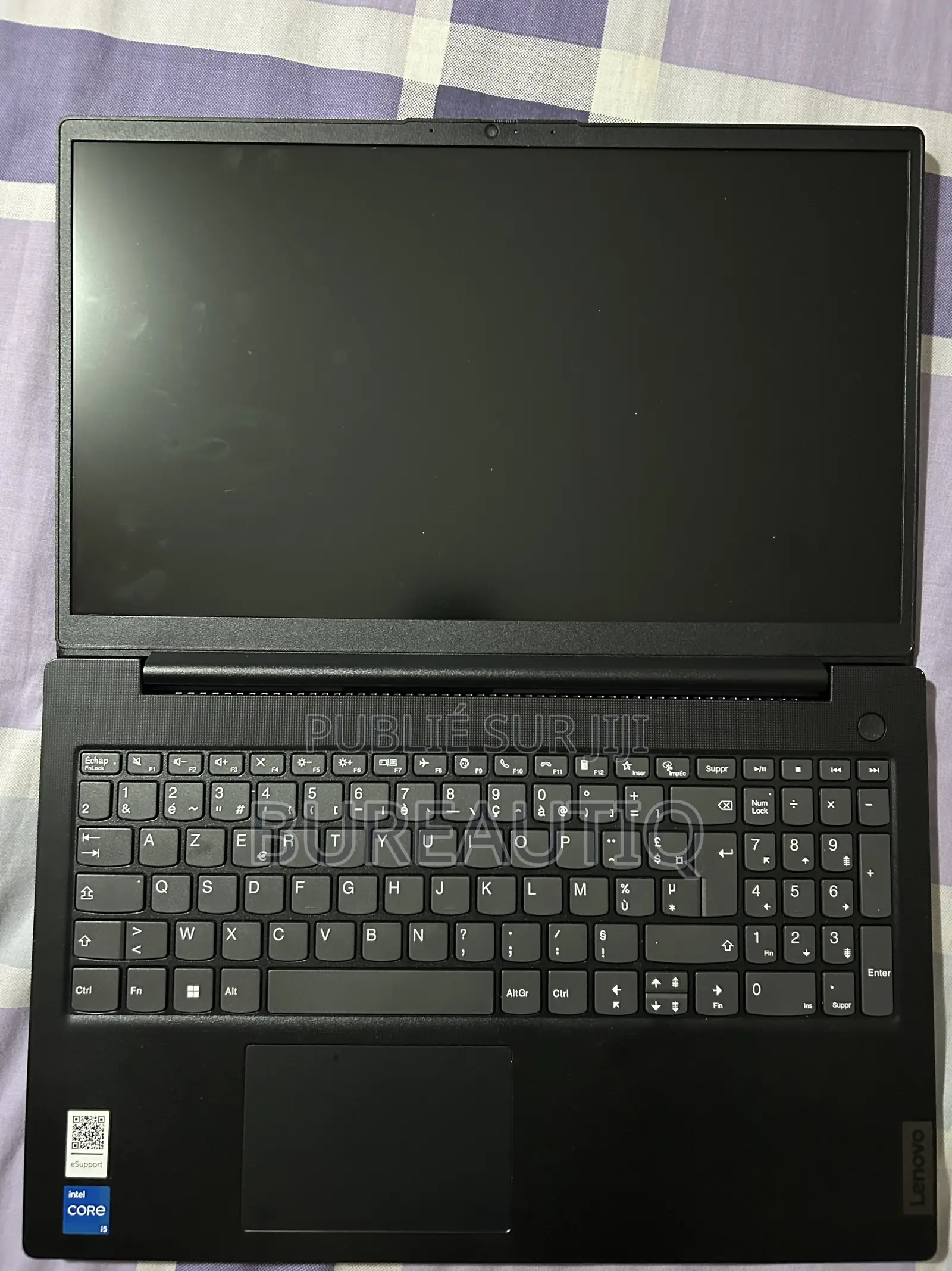 Nouveau Ordinateur portable Lenovo V15 8GB Intel Core i5 SSD 512GB