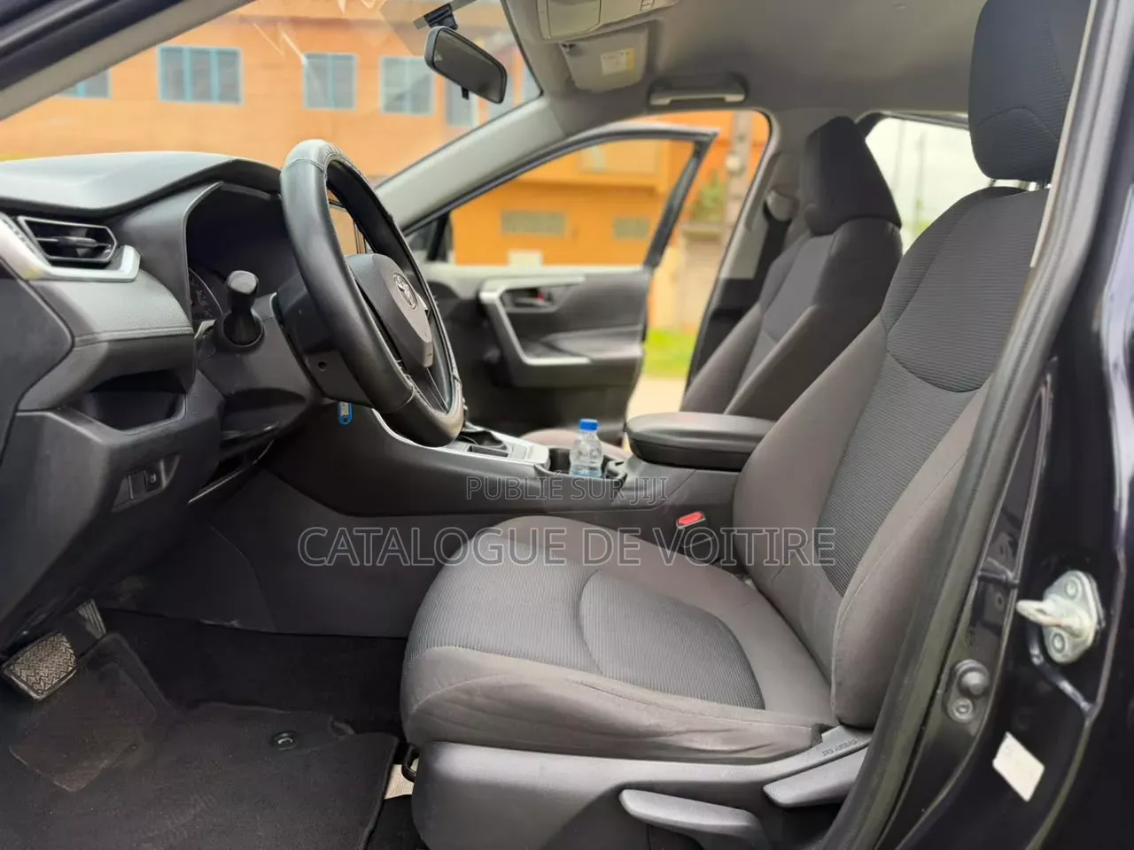 Toyota RAV4 2020 Noir