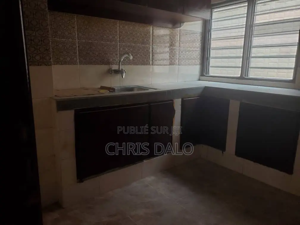 4chbre Duplex dans Destinée, Cocody à Louer