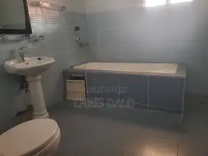 4chbre Duplex dans Destinée, Cocody à Louer
