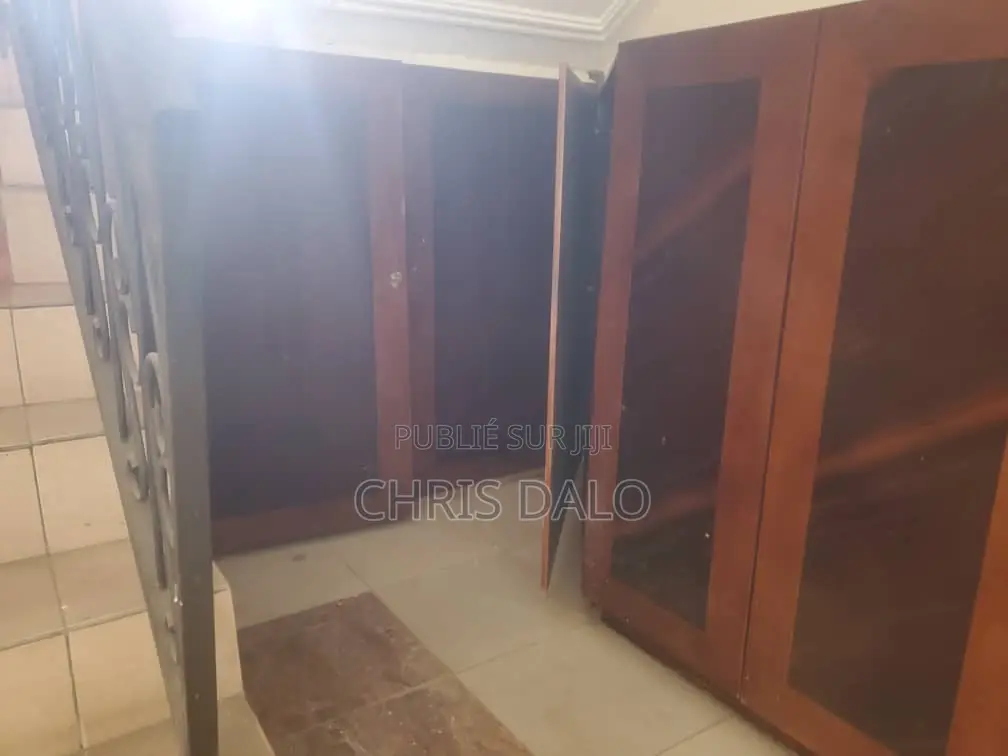 4chbre Duplex dans Destinée, Cocody à Louer