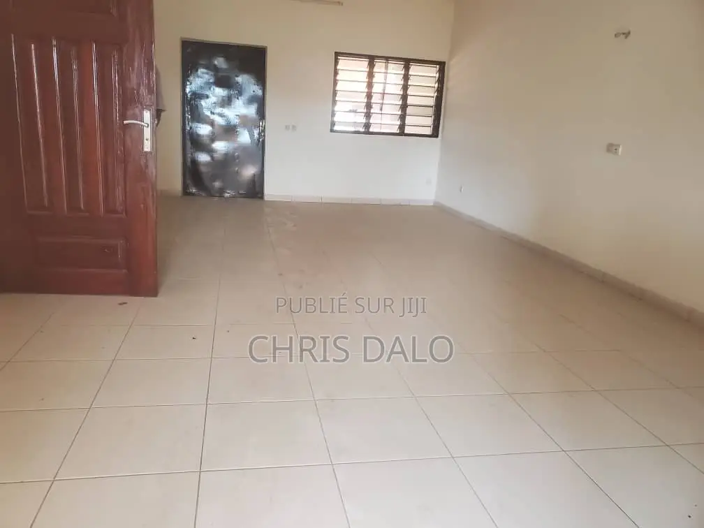 4chbre Duplex dans Destinée, Cocody à Louer