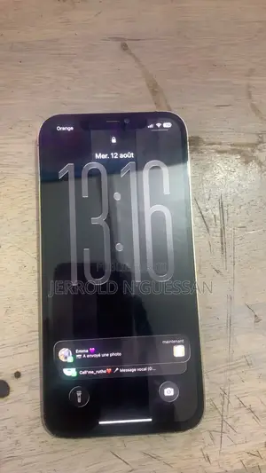Nouveau Apple iPhone 12 Pro Max 128 GB Doré