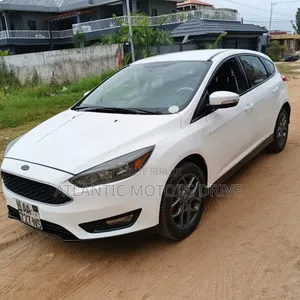 Ford Focus 2016 Blanc