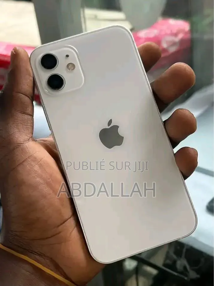 Nouveau Apple iPhone 12 128 GB Jaune