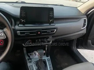 Kia Seltos 2024 Noir