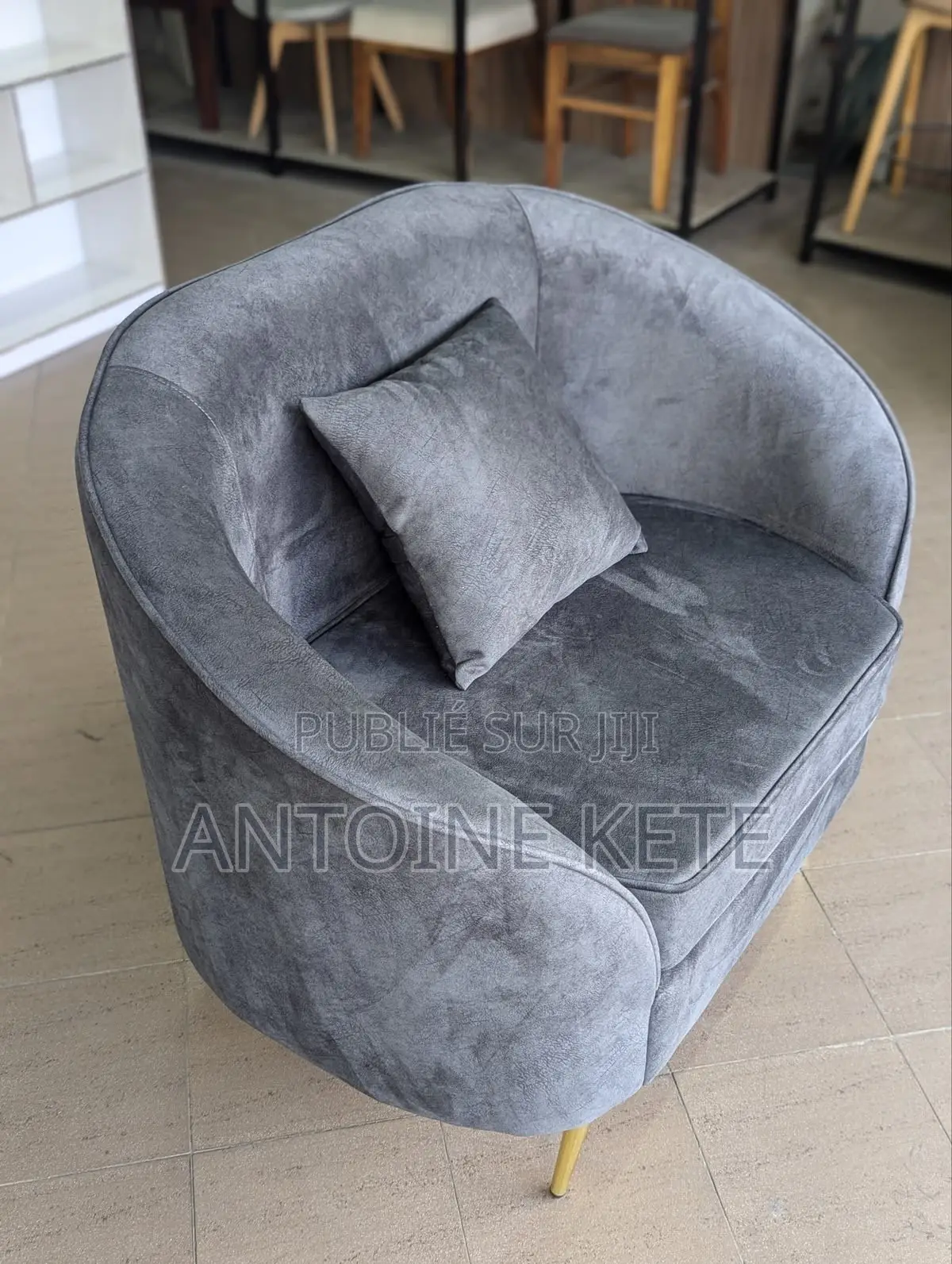 Fauteuil De Très Bonne Qualité