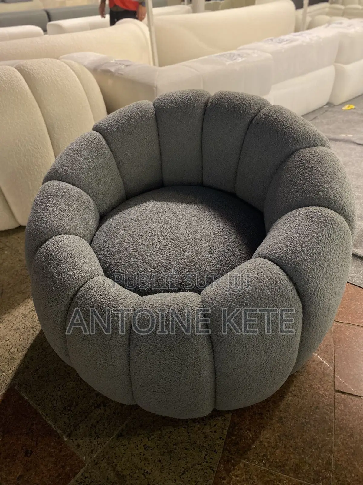 Fauteuil De Très Bonne Qualité