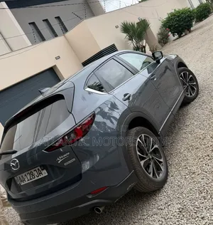 Mazda CX-5 2024 Gris