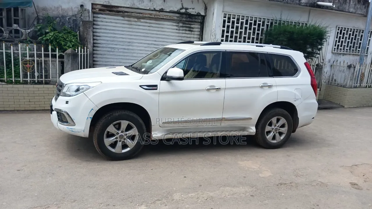 Haval H6 2.0 Petrol AWD 2016 Blanc