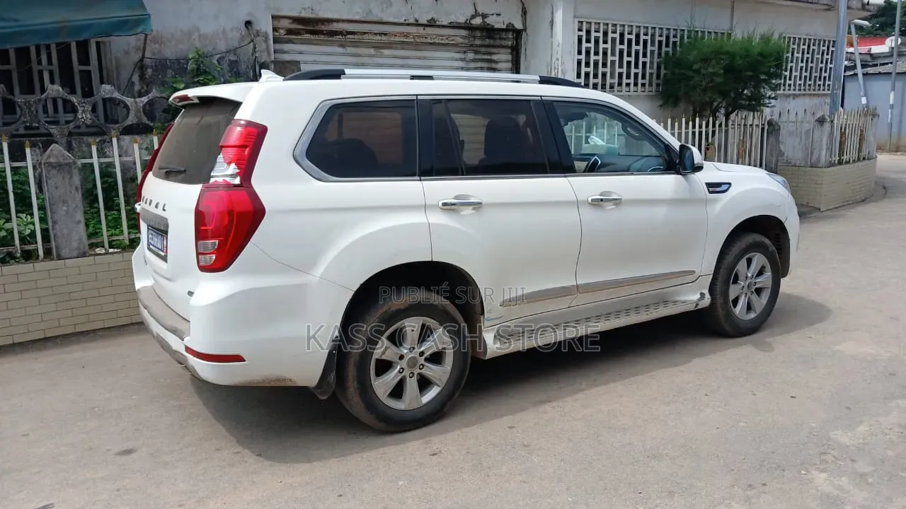 Haval H6 2.0 Petrol AWD 2016 Blanc