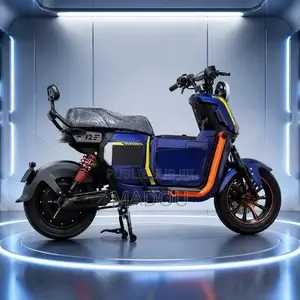 Nouveau Yamaha Crux 2026 Argenté
