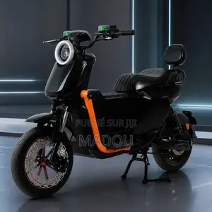 Nouveau Yamaha Crux 2026 Argenté
