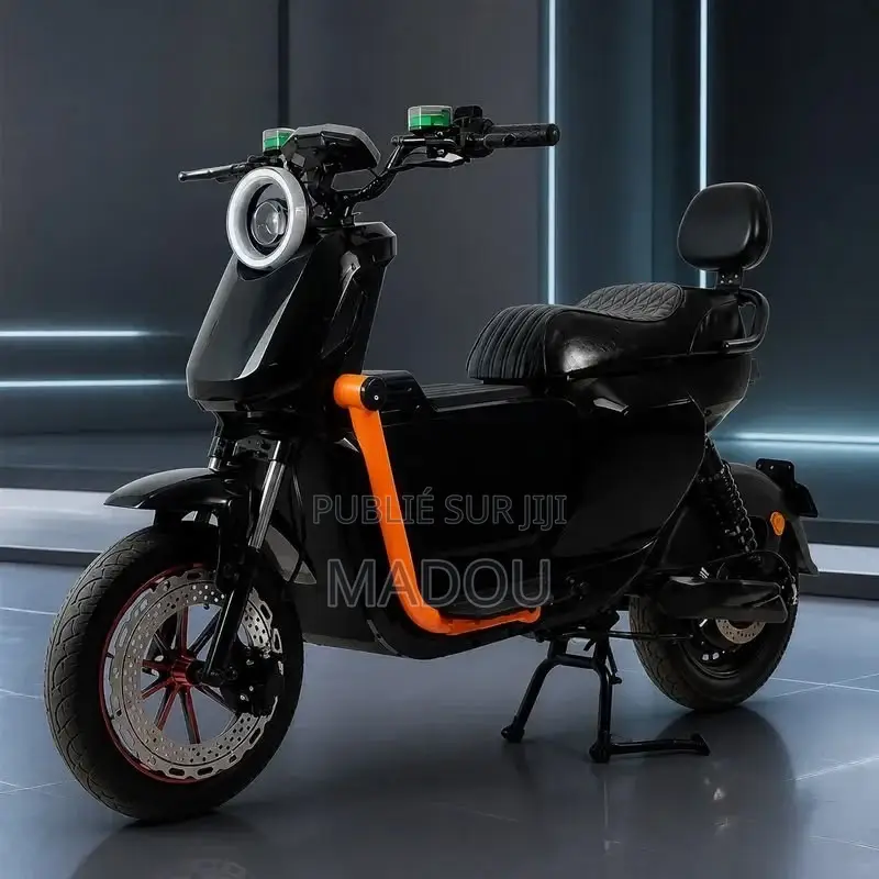 Nouveau Yamaha Crux 2026 Argenté