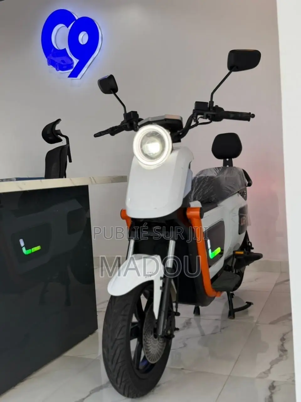 Nouveau Yamaha Crux 2026 Argenté