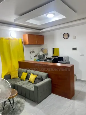 Meublé 1chbre Appartement dans Koumassi à Louer