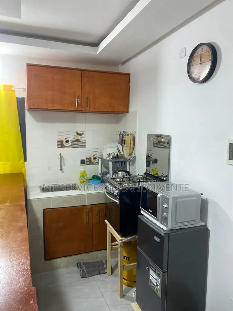Meublé 1chbre Appartement dans Koumassi à Louer