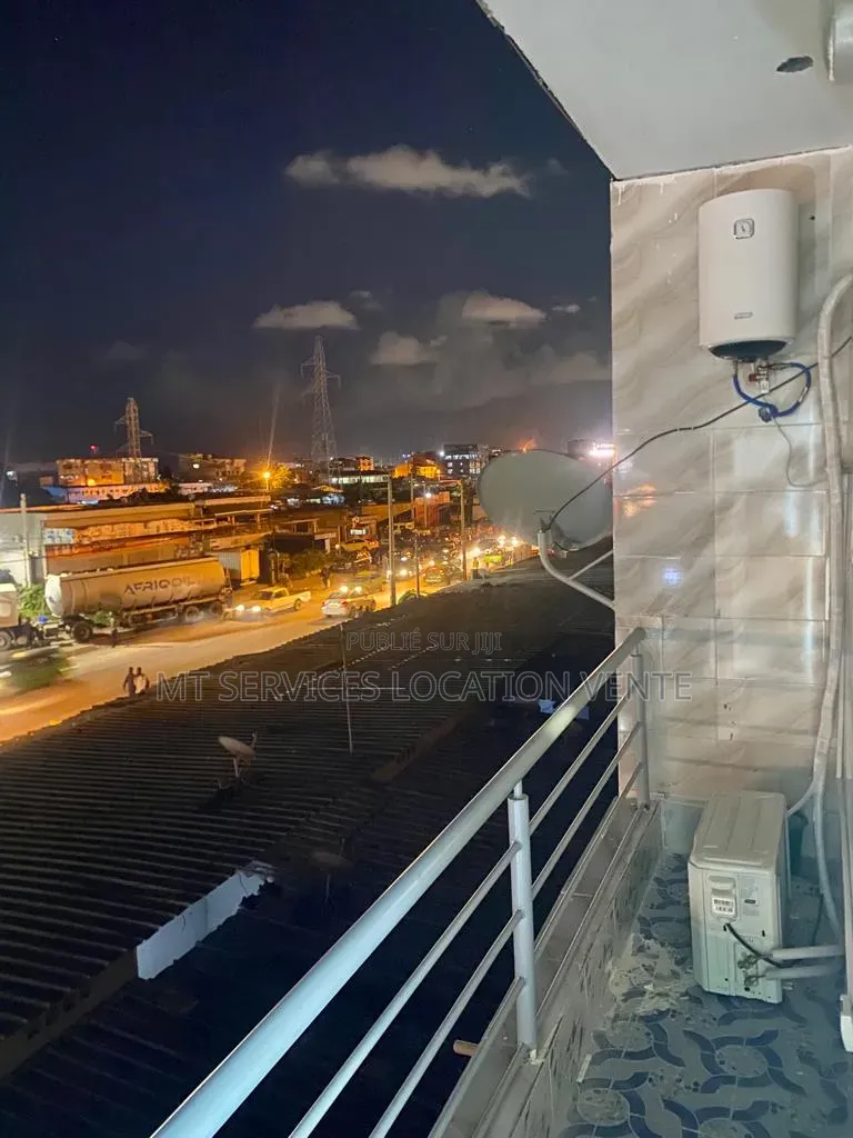 Meublé 1chbre Appartement dans Koumassi à Louer