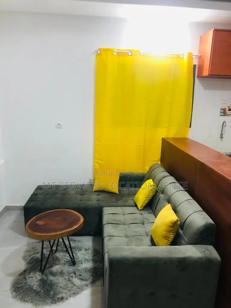 Meublé 1chbre Appartement dans Koumassi à Louer