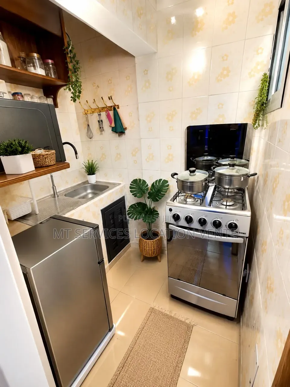 Meublé 1chbre Appartement dans Mt Services Location, Cocody à Louer