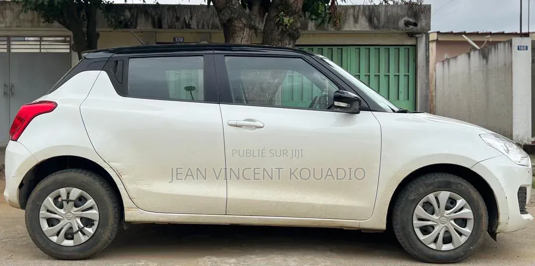 Suzuki Swift 2023 Blanc