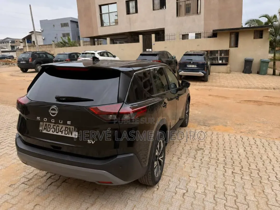 Nouveau Nissan Rogue SV 2024 Noir