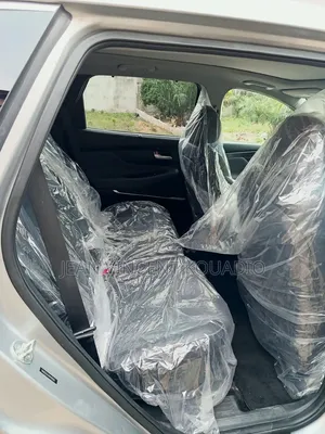 Hyundai Santa Fe 2022 Blanc cassé