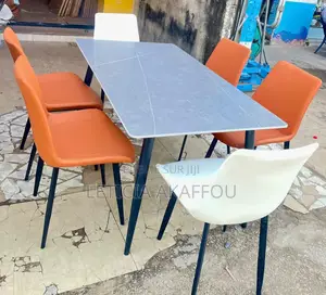 Table À Manger