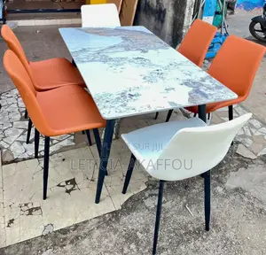 Table À Manger