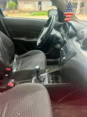 Suzuki Swift 2023 Rouge