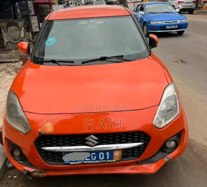 Suzuki Swift 2023 Rouge