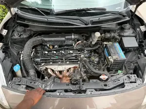 Suzuki Dzire 2025 Argenté