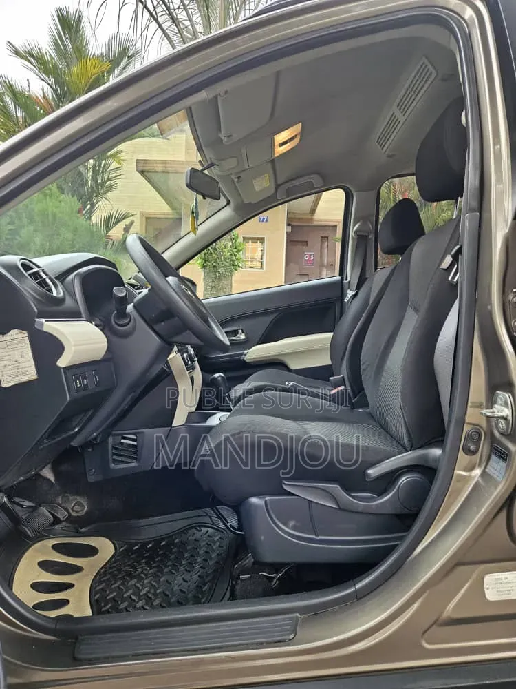 Toyota Rush 2021 Gris