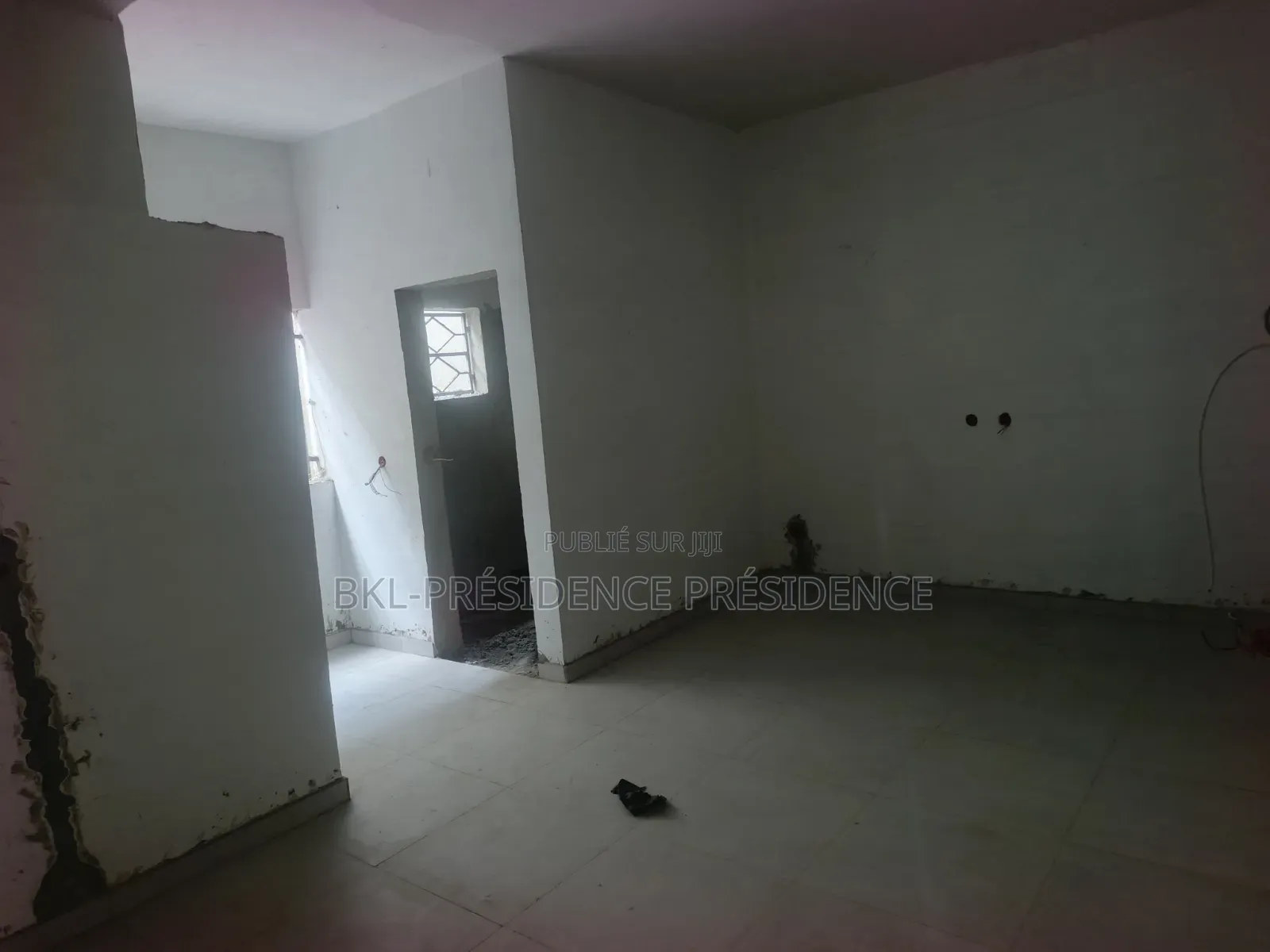 3chbre Appartement dans , Cocody à Louer