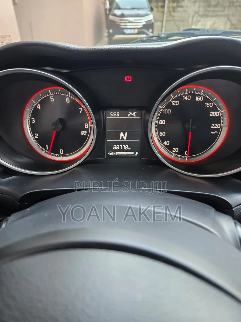 Suzuki Swift 2018 Gris