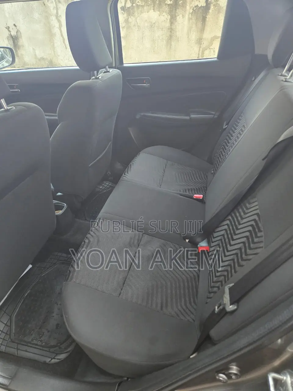 Suzuki Swift 2018 Gris