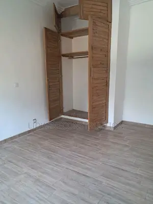 Meublé 3chbre Appartement dans Cocody à Vendre