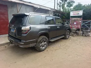 Toyota 4-Runner 2016 Gris