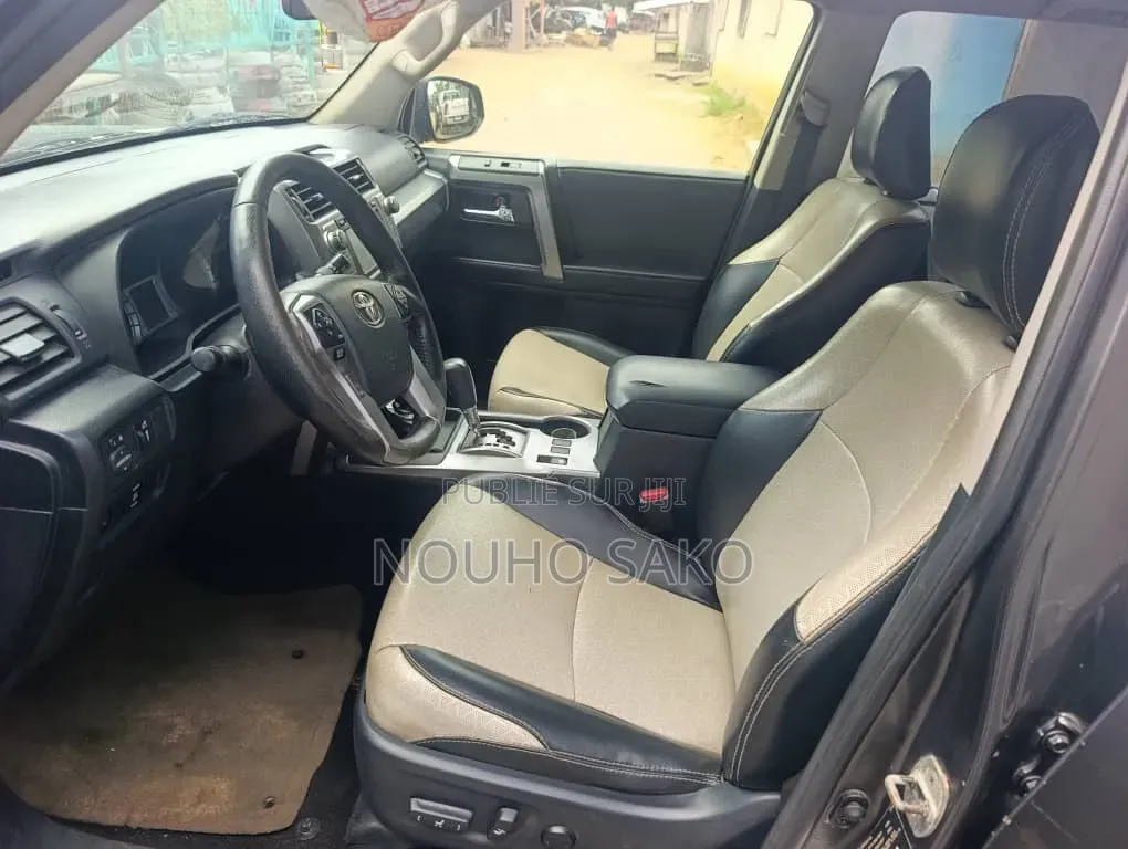 Toyota 4-Runner 2016 Gris