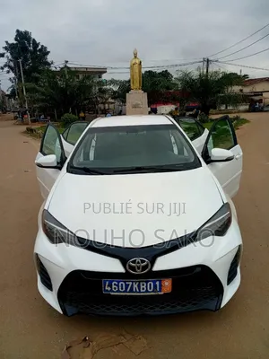 Toyota RAV4 2018 Blanc