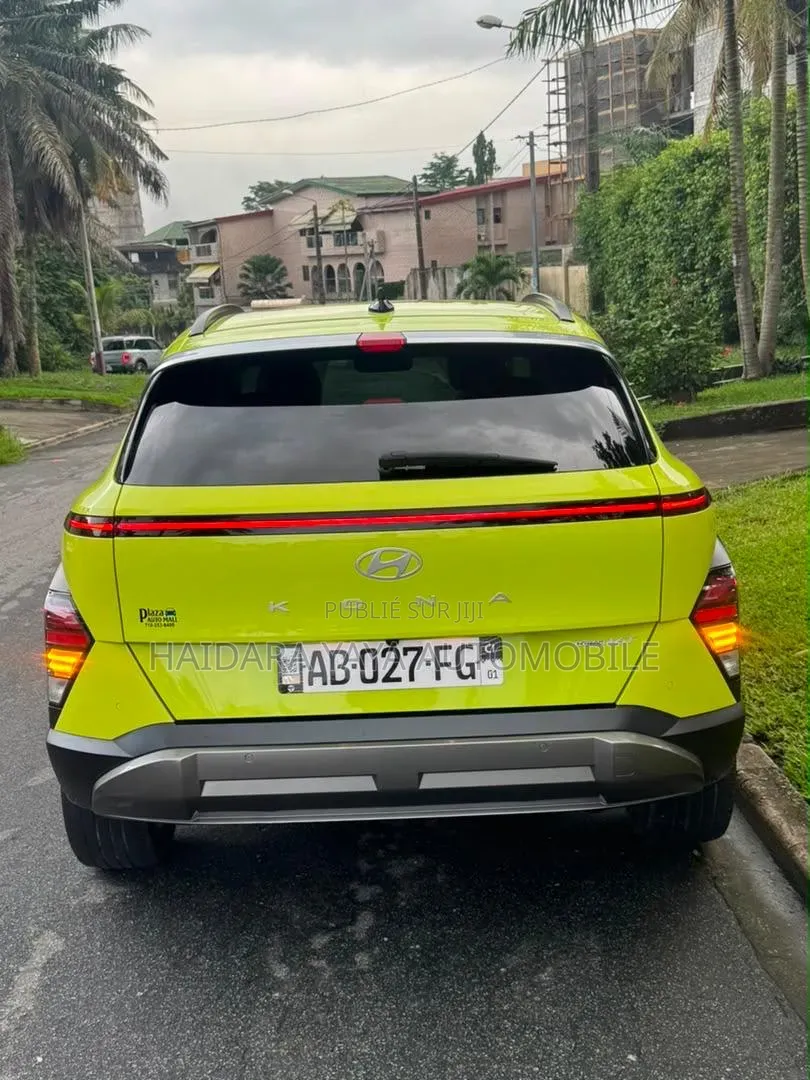Hyundai Kona 2025 Vert